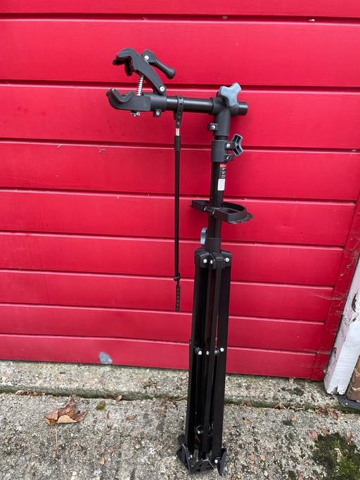 Buy & Sell South East London Sanderstead - South East London - Photos for Cycle cleaning stand