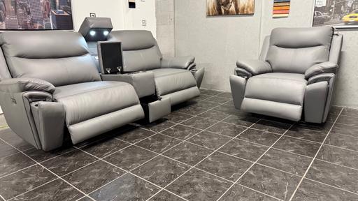 Buy & Sell Greater Manchester Bolton - Photos for Dfs 2 seater sofa + armchair power recliners