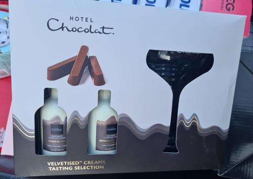 Buy & Sell West Midlands Birmingham - Photos for New Hotel Chocolate glass gift set