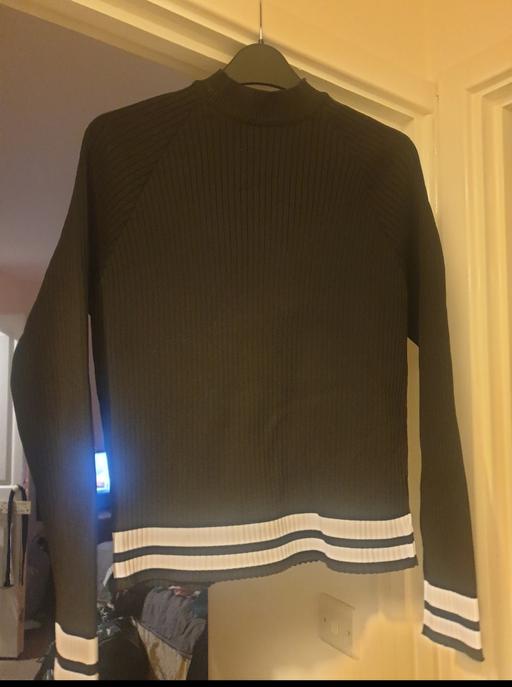 Buy & Sell Derbyshire Chesterfield - Photos for Ladies Black Ribbed Jumper