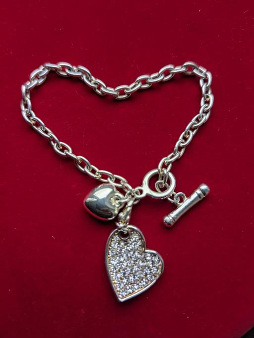 Buy & Sell South West London Norbury - South West London - Photos for T Bar Silver Hearts charm Bracelet