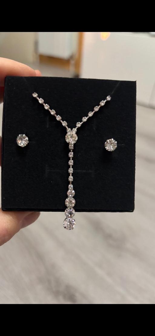 Buy & Sell South West London Norbury - South West London - Photos for Necklace and earrings set