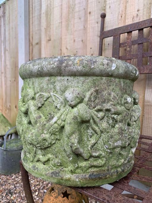 Buy & Sell Nottinghamshire Rushcliffe - Photos for Heavy vintage stone plant pot, cherubs