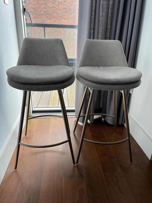 Buy & Sell Central London Victoria - Central London - Photos for West Elm Finley Counter Stools