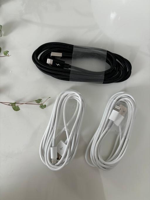 Buy & Sell Gloucestershire South Gloucestershire - Photos for 3x iPhone Charging Leads 2m extra long