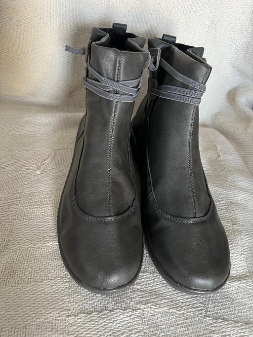 Buy & Sell Bedfordshire Central Bedfordshire - Photos for Women Flat Comfort Casual Ankle Boots 9