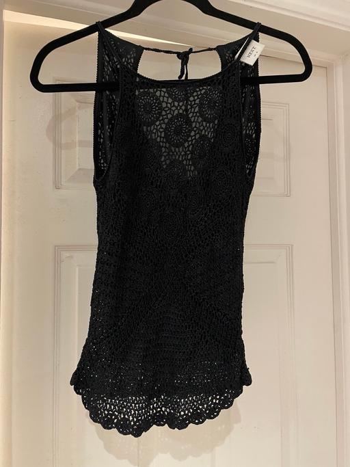 Buy & Sell Windsor and Maidenhead Old Windsor - Windsor and Maidenhead - Photos for Next black lined crochet vest top size 10