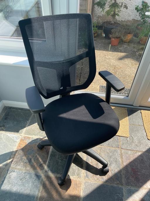 Buy & Sell Buckinghamshire Marshgate Trading Estate - Buckinghamshire - Photos for Office desk chair