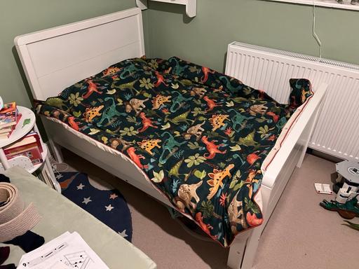 Buy & Sell Surrey Spelthorne - Photos for Children’s extendable toddler bed