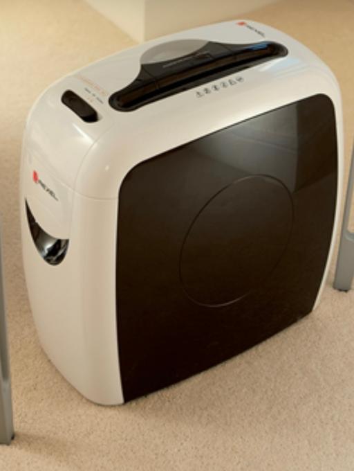 Buy & Sell South West London Kensington - South West London - Photos for Rexel Cross Cut Shredder