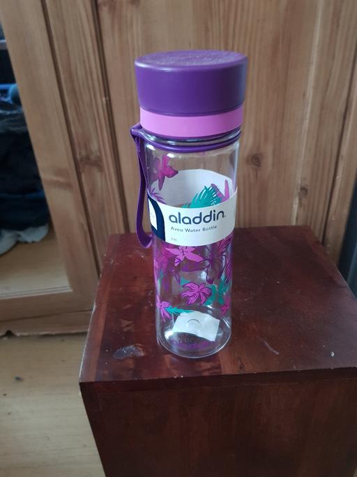 Buy & Sell Bedfordshire Bedford - Photos for Aladdin water bottle