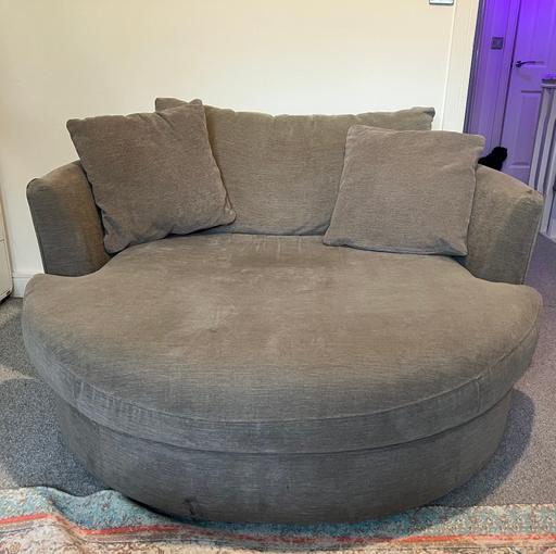 Buy & Sell Rhondda Cynon Taf Beddau - Rhondda Cynon Taf - Photos for Next Mink Swivel chair - large