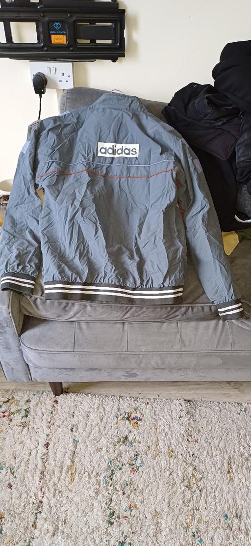 Buy & Sell North West London Swiss Cottage - North West London - Photos for Adidas retro Size Large retro jacket