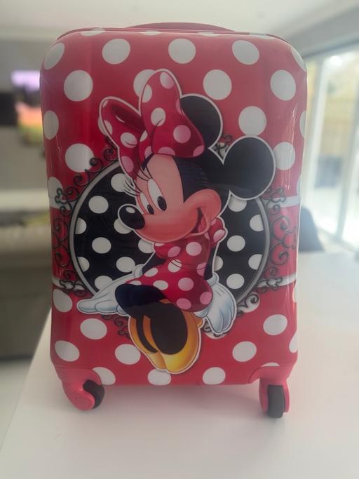 Buy & Sell Kent Dartford - Photos for Minnie Mouse hard case suitcase with wheels