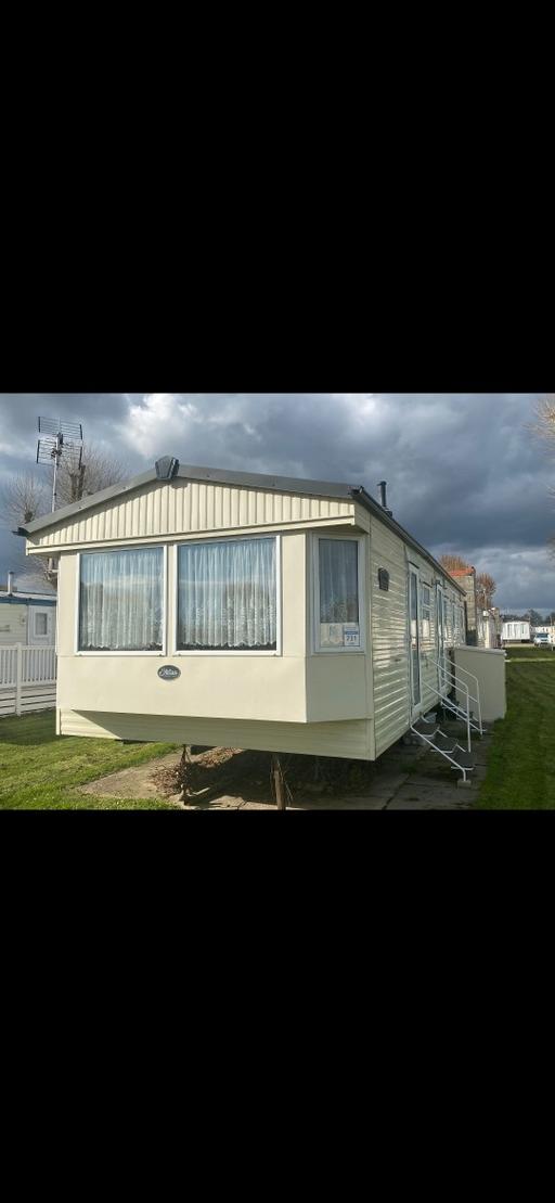 Buy & Sell Essex Tendring - Photos for Caravan