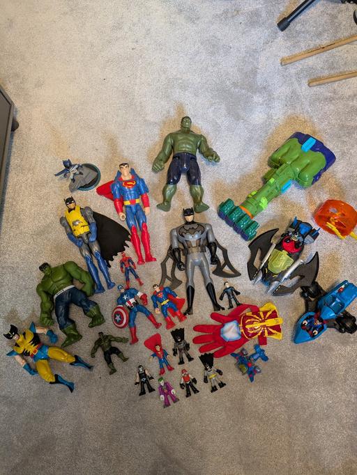 Buy & Sell Essex Basildon - Photos for 19 superhero figures