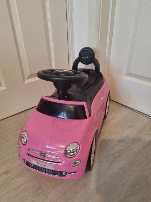 Buy & Sell East London Becontree - East London - Photos for pink vw ride ons car