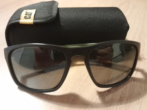 Buy & Sell West Yorkshire Bradford - Photos for Car polorised sun glasses only worn for 2 we