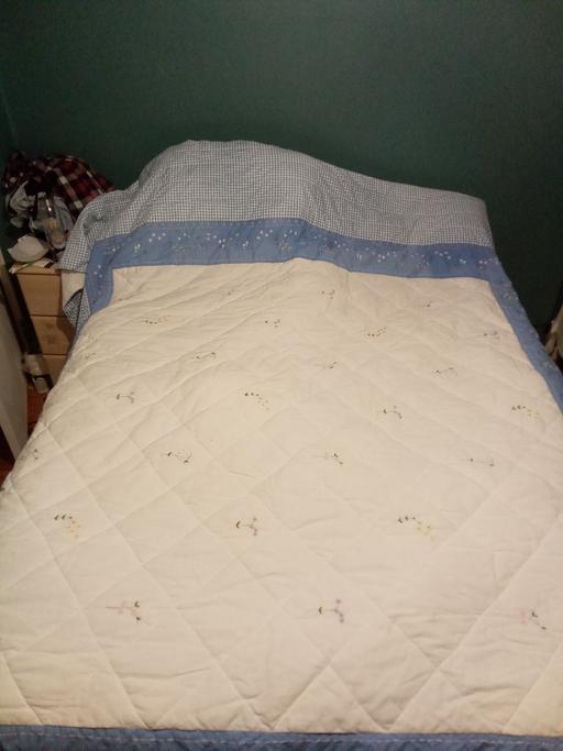 Buy & Sell South Yorkshire Sheffield - Photos for vintage hand stitched bedspread