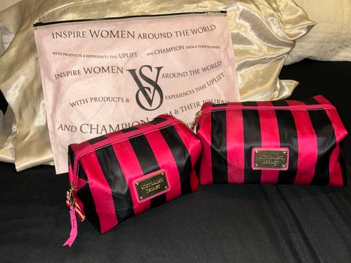 Buy & Sell West Yorkshire Leeds - Photos for Victoria secret makeup bags black and pink