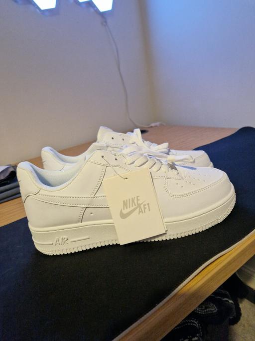 Buy & Sell Devon East Devon - Photos for 👑 White Nike Air Force 1s 👑