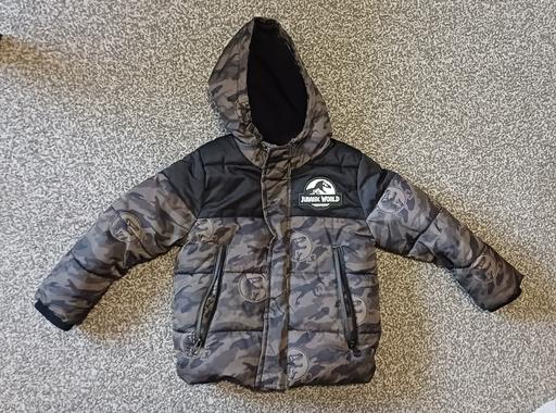 Buy & Sell Essex Brentwood - Photos for Boys Winter Jacket Jurassic World 2-3 years o