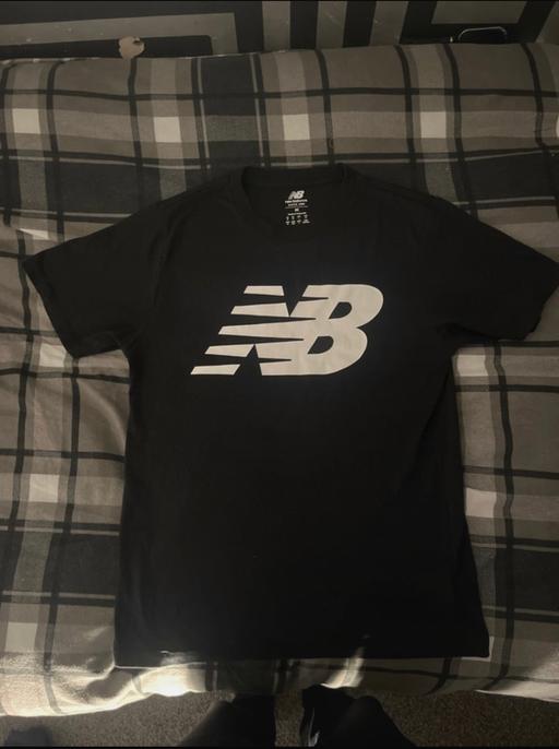 Buy & Sell Merseyside Liverpool - Photos for Mens new balance t shirt