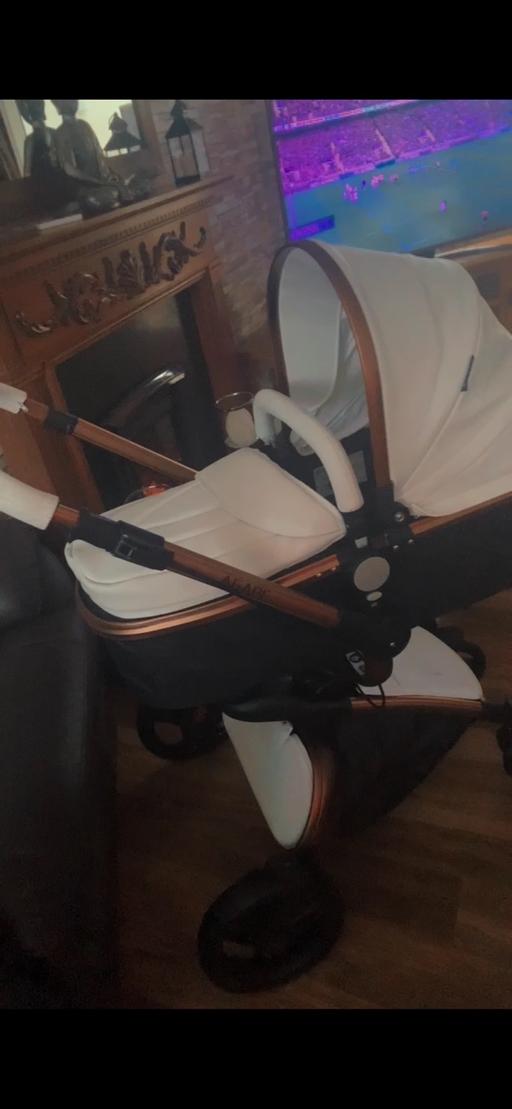 Buy & Sell Caerphilly - Wales Aberbargoed - Caerphilly - Photos for White Agape Pram