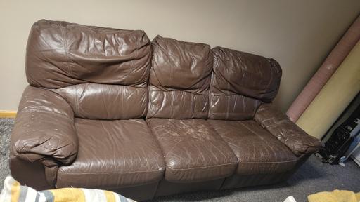 Buy & Sell West Yorkshire Kirklees - Photos for Free 3 seater leather recliner sofa.