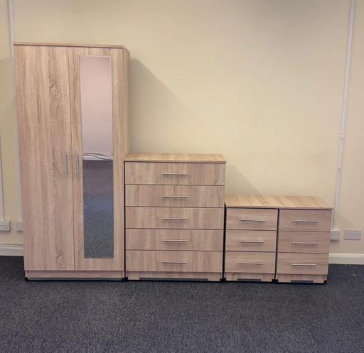 Buy & Sell South Yorkshire Rotherham - Photos for Nova set fully assembled wardrobe with mirror