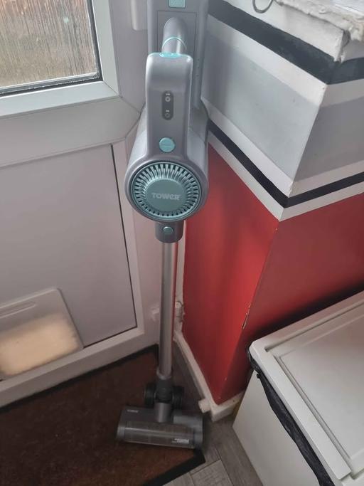 Buy & Sell Tyne and Wear Newcastle upon Tyne - Photos for Tower cordless anti tangle cordless vacuum