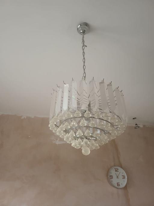 Buy & Sell West Midlands - Photos for Crystal chandelier