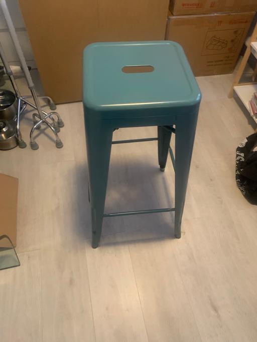 Buy & Sell Staffordshire Newcastle-under-Lyme - Photos for Metal stool