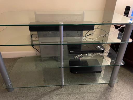 Buy & Sell Devon Teignbridge - Photos for Glass tv stand