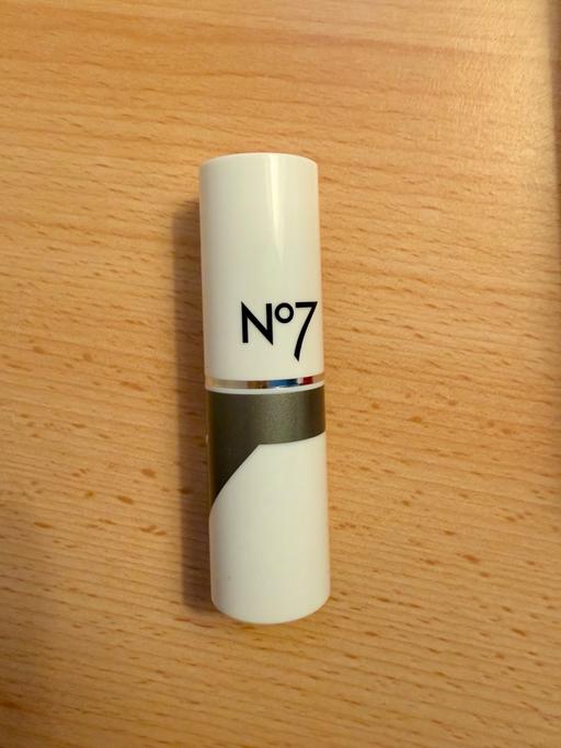 Buy & Sell West Midlands Birmingham - Photos for No.7 Moisture Drench Lipstick