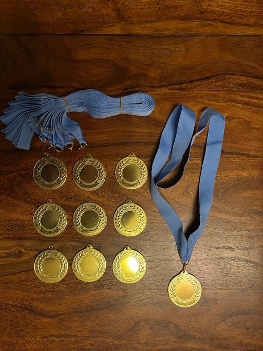 Buy & Sell West Midlands Wolverhampton - Photos for 10 blank medals with ribbons