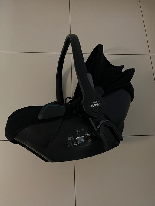 Buy & Sell East London Limehouse - East London - Photos for Joie Britax Romer car seat