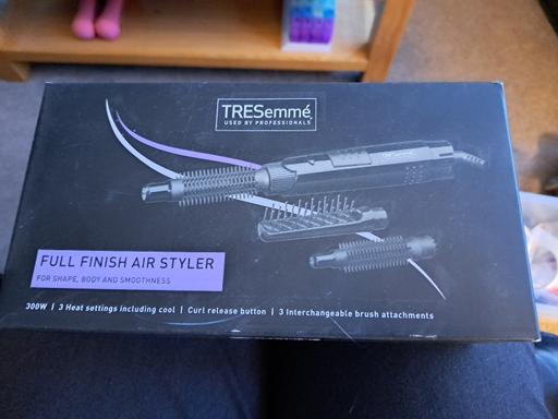 Buy & Sell South Yorkshire Rotherham - Photos for TRESEMM'E full finish air styler