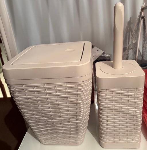 Buy & Sell Bristol Lawrence Weston - Bristol - Photos for Bathroom bin and toilet brush