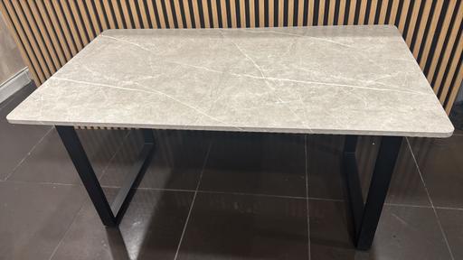 Buy & Sell South East London Lambeth - South East London - Photos for 4x Marble-Look Dining/Office Table