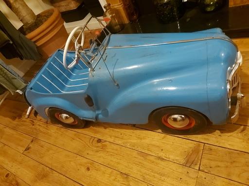 Buy & Sell Essex Southend-on-Sea - Photos for Very rare pedal car