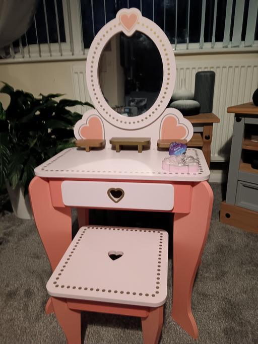 Buy & Sell Hampshire Portsmouth - Photos for girls dressing table & stool