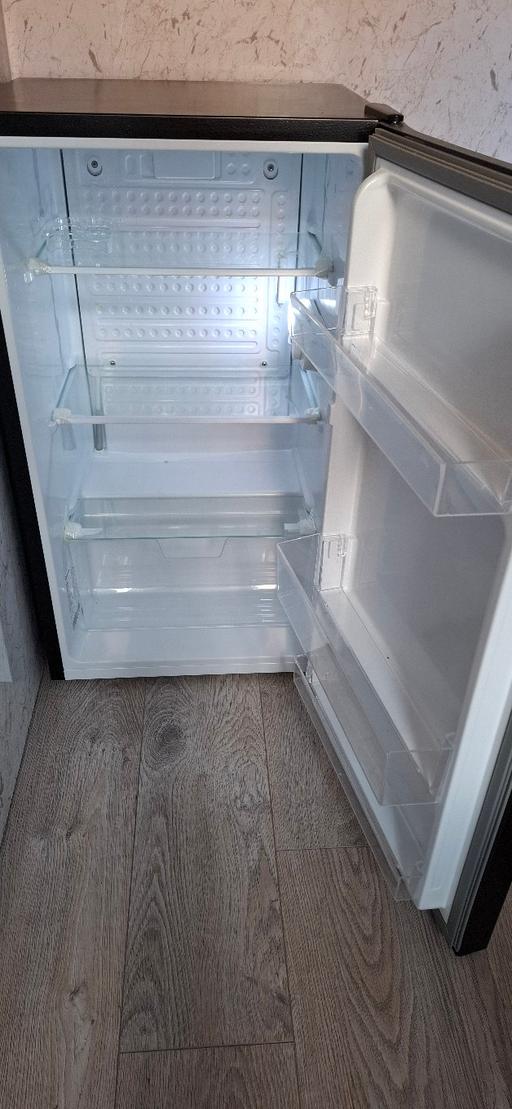 Buy & Sell Flintshire - Wales Mold - Flintshire - Photos for New Fridge