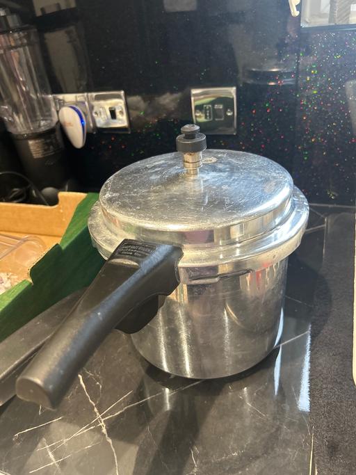 Buy & Sell West London Yeading - West London - Photos for aluminium pressure cooker 5 litre