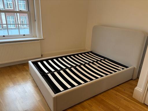 Buy & Sell Surrey Mole Valley - Photos for Double bed frame with head board