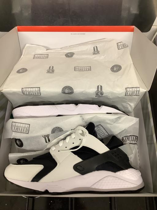 Buy & Sell Kent Ashford - Photos for Nike huarache trainers