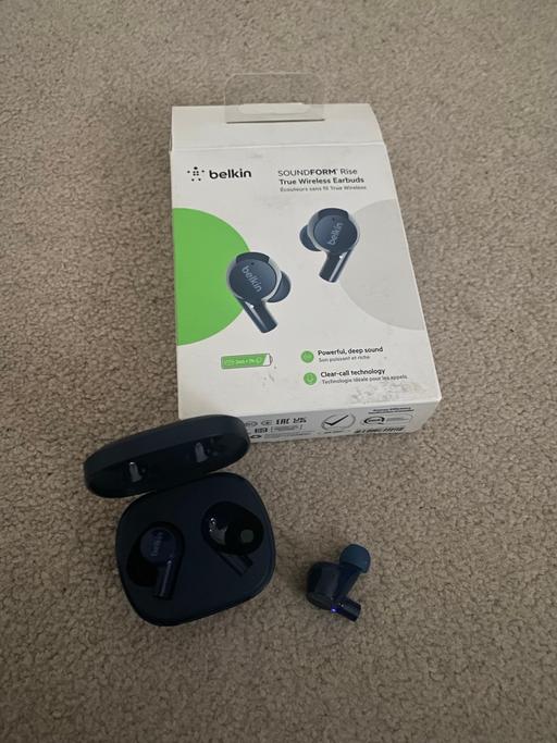 Buy & Sell West Midlands Birmingham - Photos for Belking earbuds. a. Brand new.