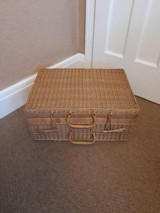 Buy & Sell Lancashire Blackpool - Photos for Vintage picnic basket