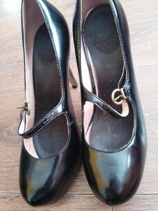 Buy & Sell Lancashire South Ribble - Photos for black high heels size 4