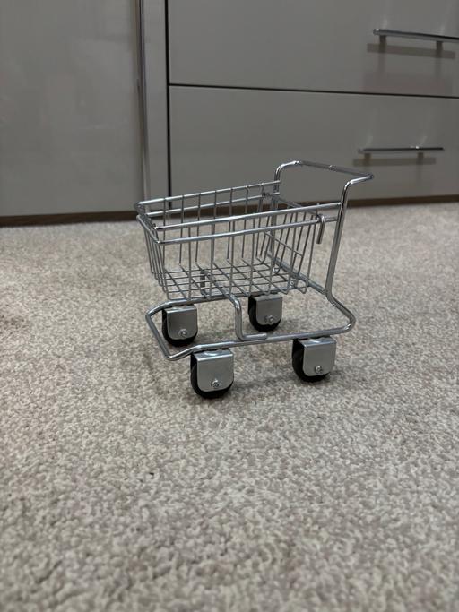 Buy & Sell West Yorkshire Leeds - Photos for Mini Shopping Trolley